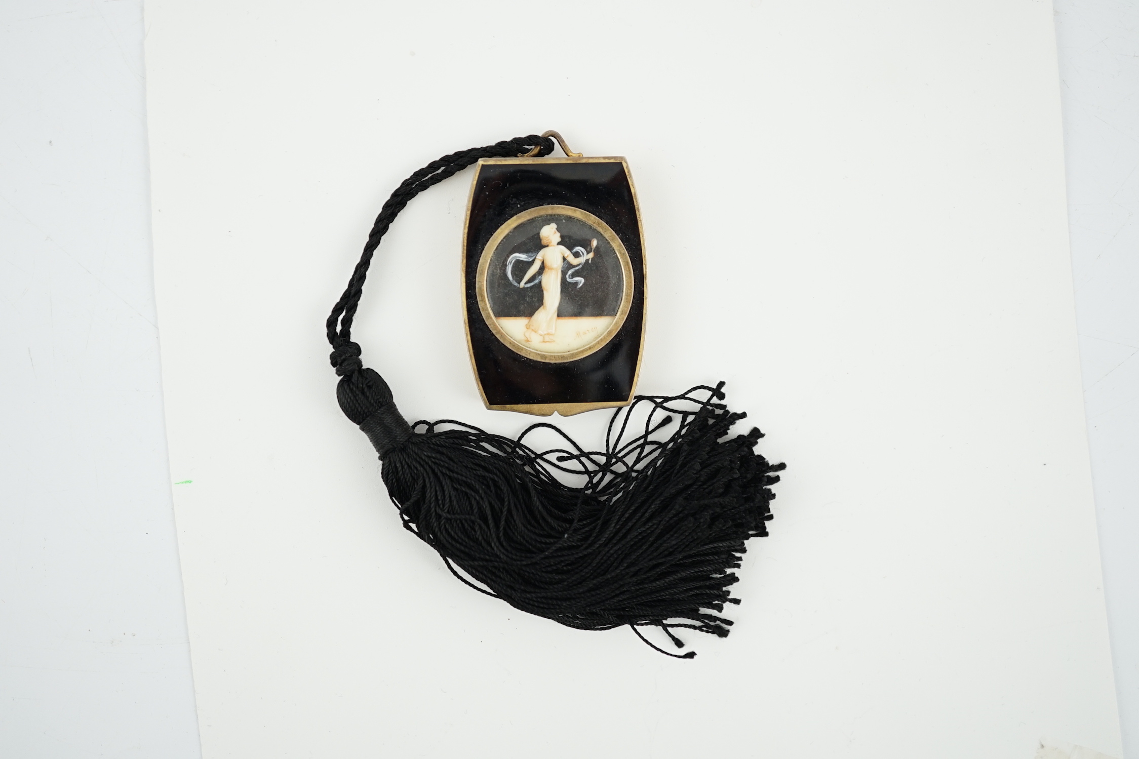 A George V engine turned silver gilt and black enamel compact, CITES Submission reference CWH419JN